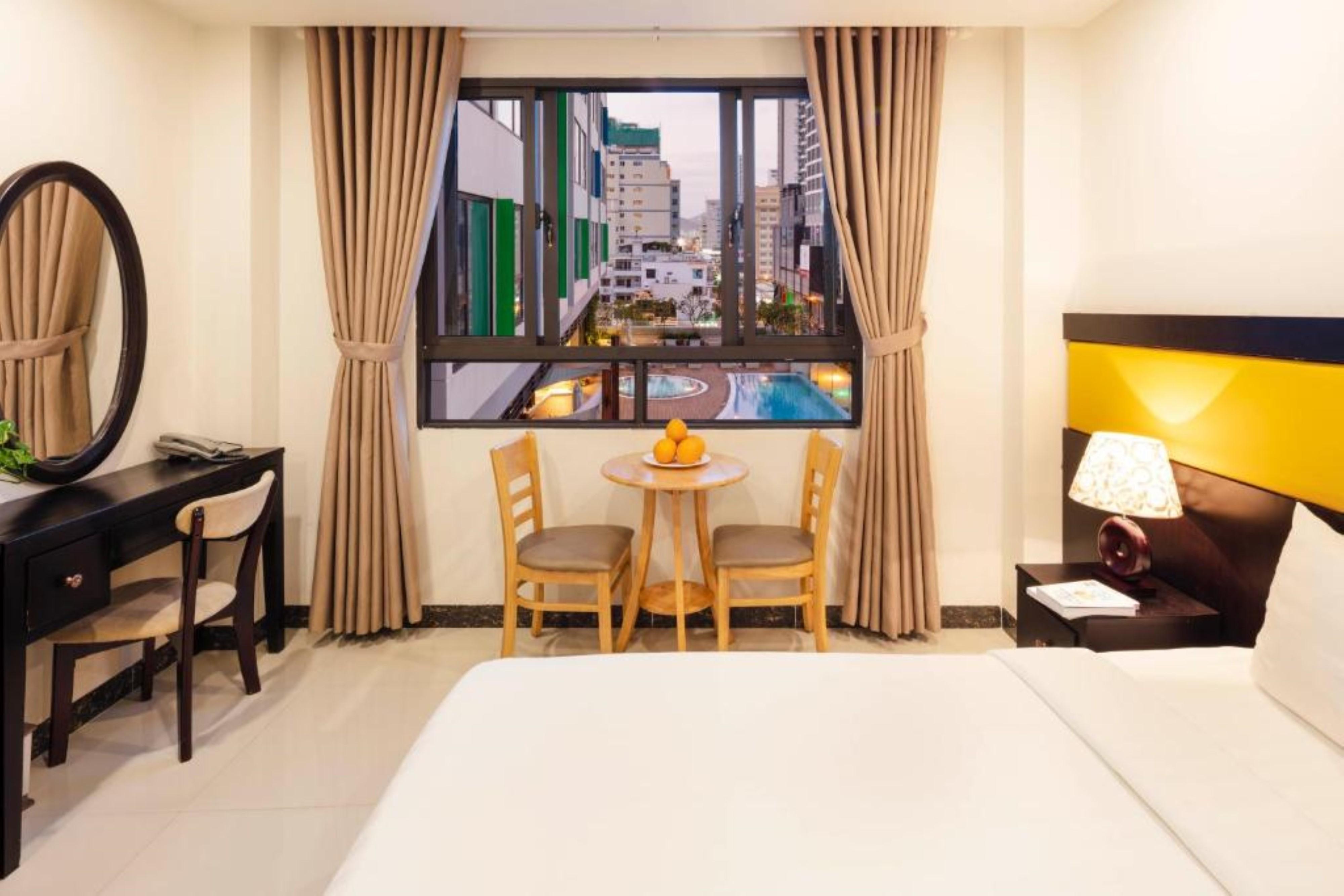 Tokia Hotel Nha Trang Luaran gambar