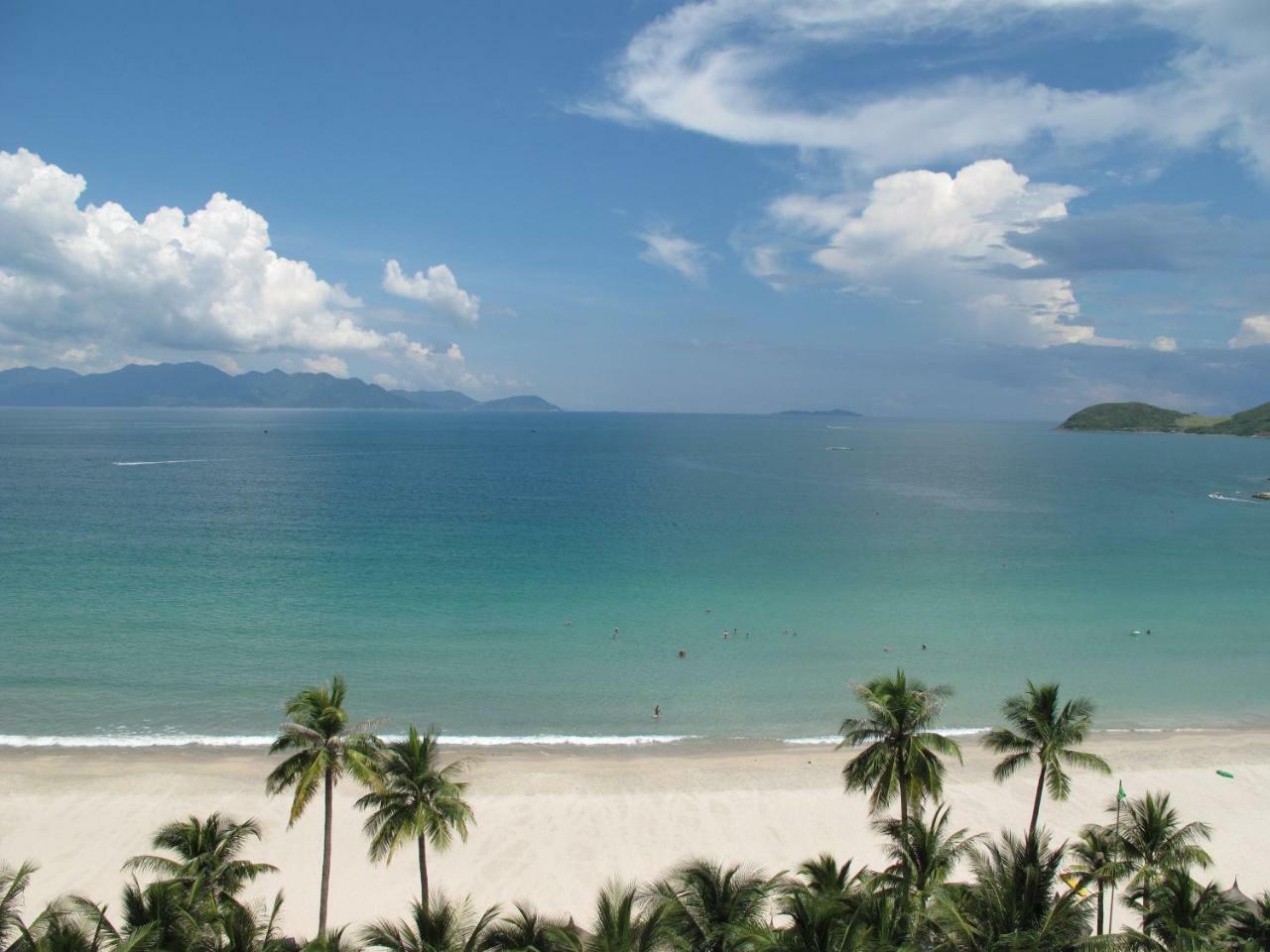 Tokia Hotel Nha Trang Luaran gambar